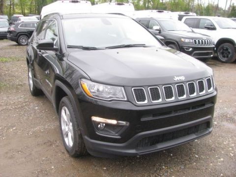 New 2019 JEEP Compass Latitude